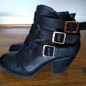 Steve Madden Three-buckle Cutout Boots